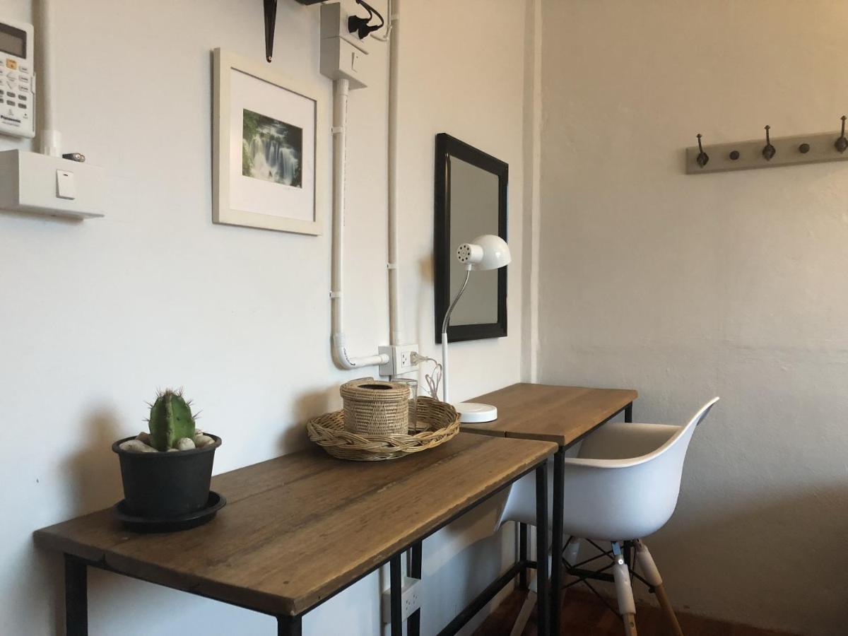 Pingplalee Female House Bed & Breakfast Bangkok Dış mekan fotoğraf