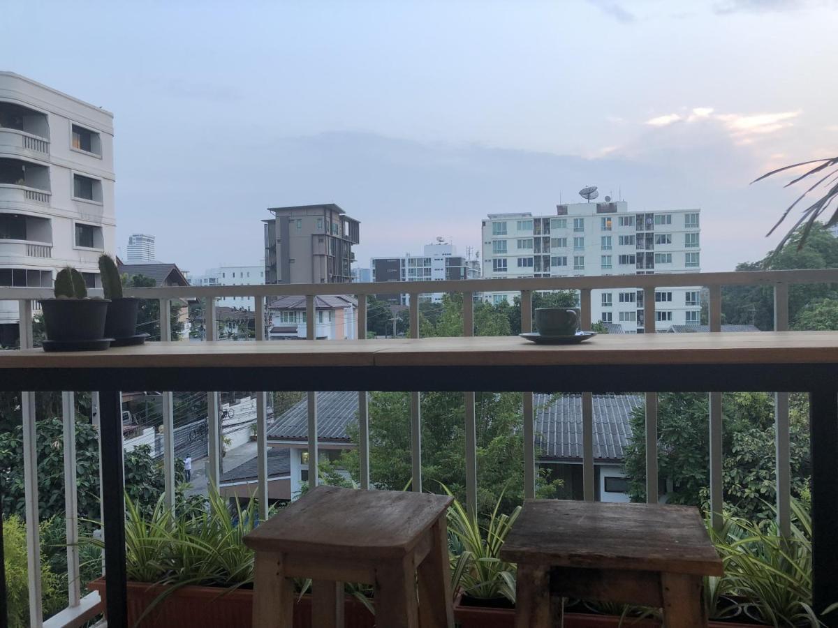 Pingplalee Female House Bed & Breakfast Bangkok Dış mekan fotoğraf