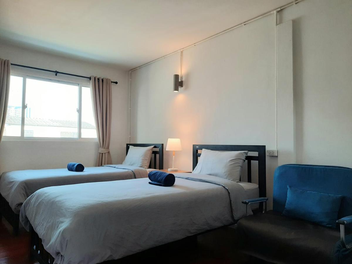 Pingplalee Female House Bed & Breakfast Bangkok Dış mekan fotoğraf