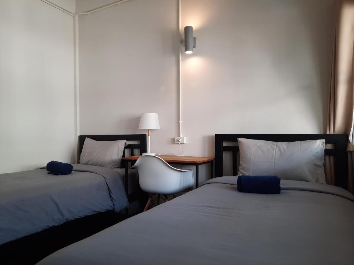 Pingplalee Female House Bed & Breakfast Bangkok Dış mekan fotoğraf