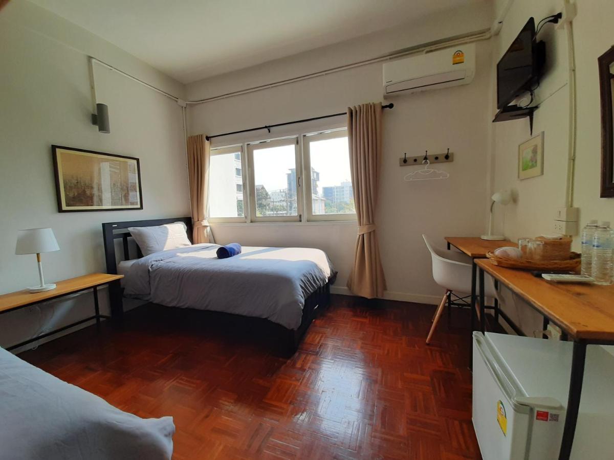 Pingplalee Female House Bed & Breakfast Bangkok Dış mekan fotoğraf